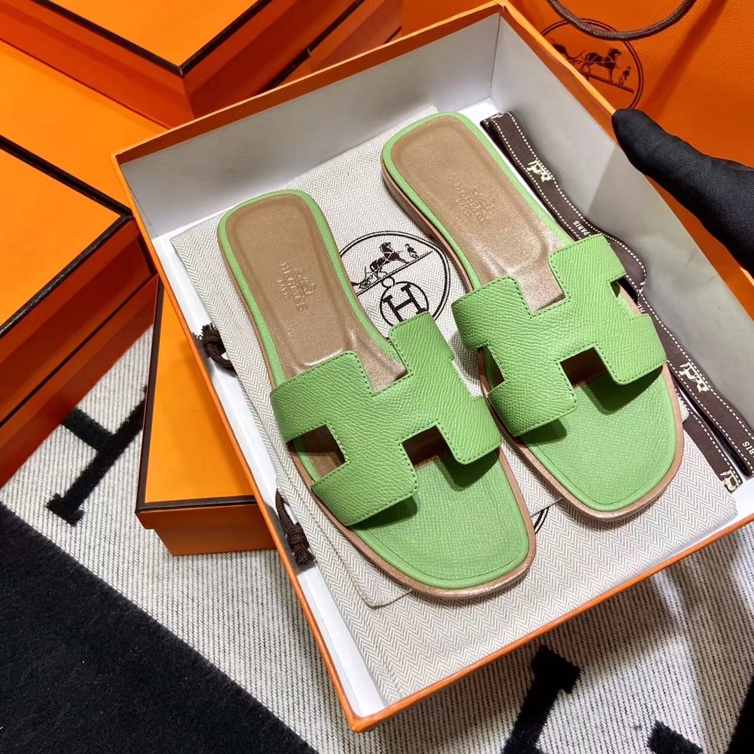 에르메스 올수공 오란 슬리퍼 샌들 앱송 111